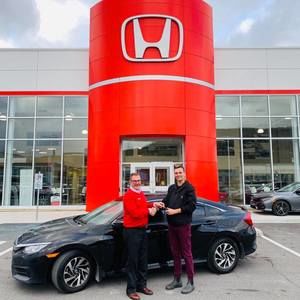 Meet your Posher, Jesse